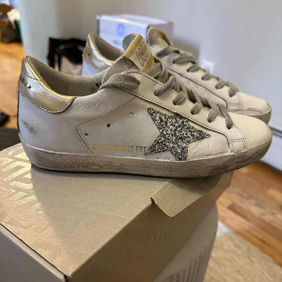 Golden Goose Shoes - Golden goose superstar sneaker. Silver and gold. Size 5